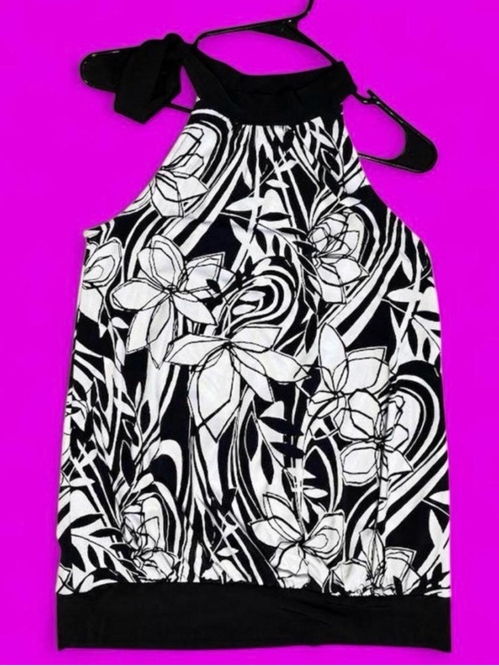 🤍Style & Co. Y2K Black & White Floral Halter Top 🤍